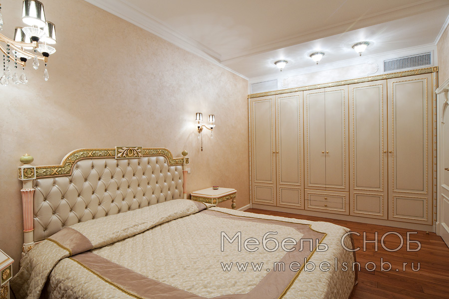 Заказчику не подходил по размерам и наполнению стандартный итальянский шкаф, поэтому было принято решение обратиться к нашей компании. Заказчику не подходил по размерам и наполнению стандартный итальянский шкаф, поэтому было принято решение обратиться к нашей компании.