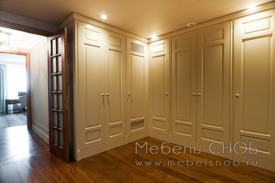 Тонировка дверей выполнена в едином стиле в квартире. Тонировка дверей выполнена в едином стиле в квартире.