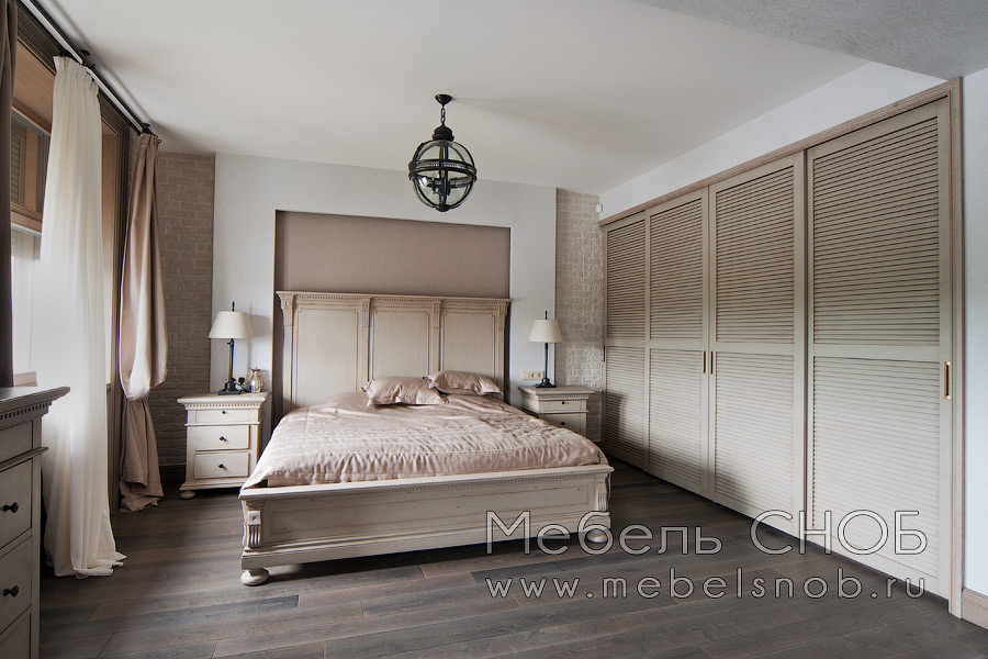 Тонировка и окрашивание - в любой цвет. Также осуществляется подбор цвета под существующую мебель.