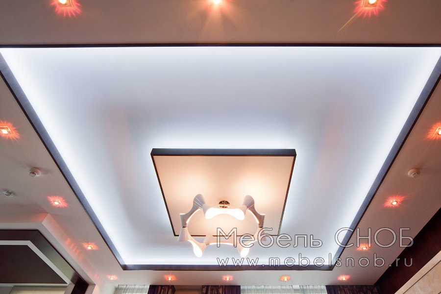 С помощью данного решения был увеличен контраст и подчеркнута квадратура потолка. С помощью данного решения был увеличен контраст и подчеркнута квадратура потолка.